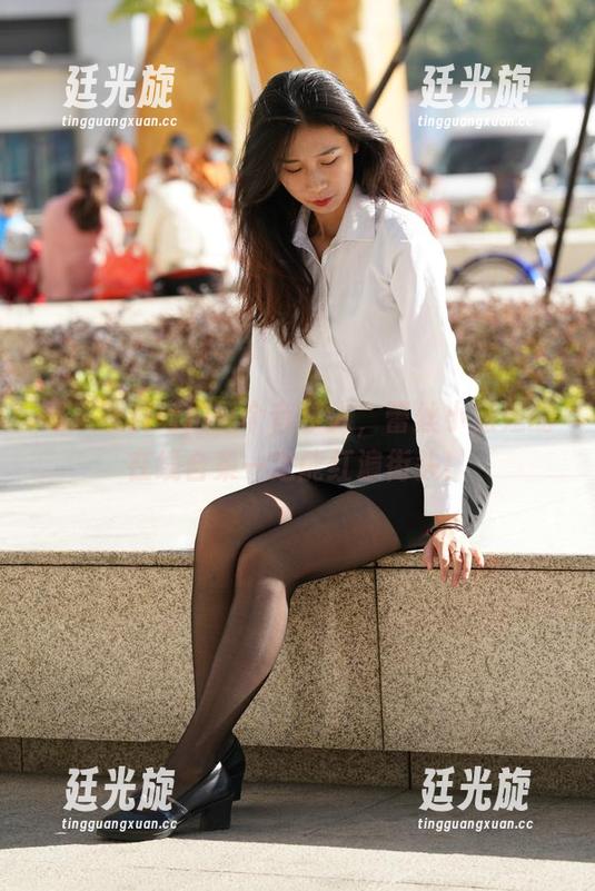 如果魔镜街拍是个音乐人，蕾丝小姐姐的在线合集一定能红遍街头！