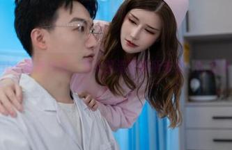 鹿八岁baby最新代言，兔女郎造型前所未见，比想象中更迷人。